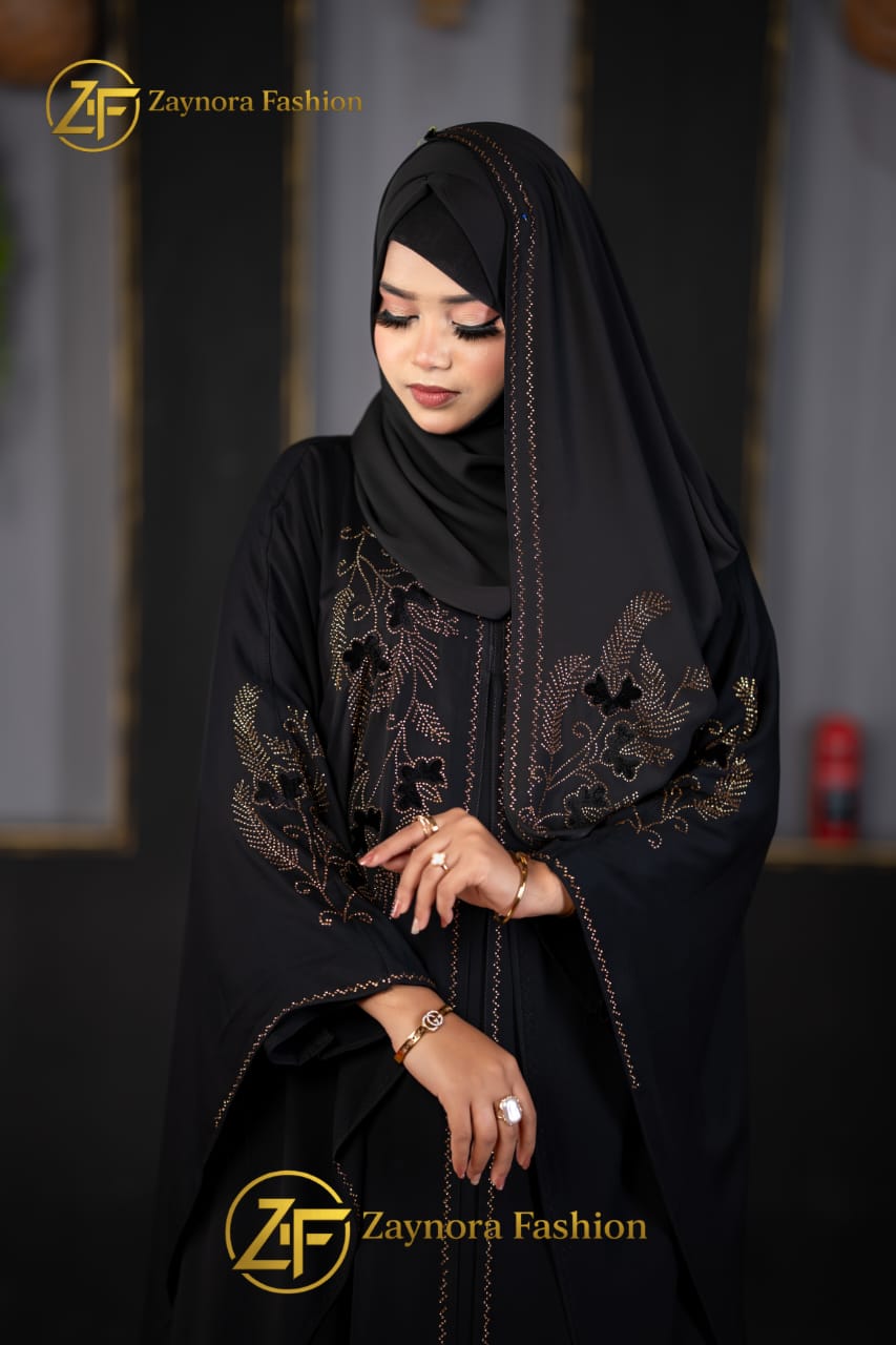 𝐋𝐮𝐱𝐮𝐫𝐲 𝐕𝐚𝐥𝐛𝐞𝐭 𝐀𝐛𝐚𝐲𝐚 𝐁𝐥𝐚𝐜𝐤